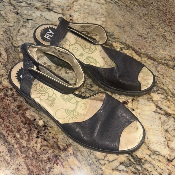 Fly London Women's Gary Wedge Sandals - Picture 2 of 7